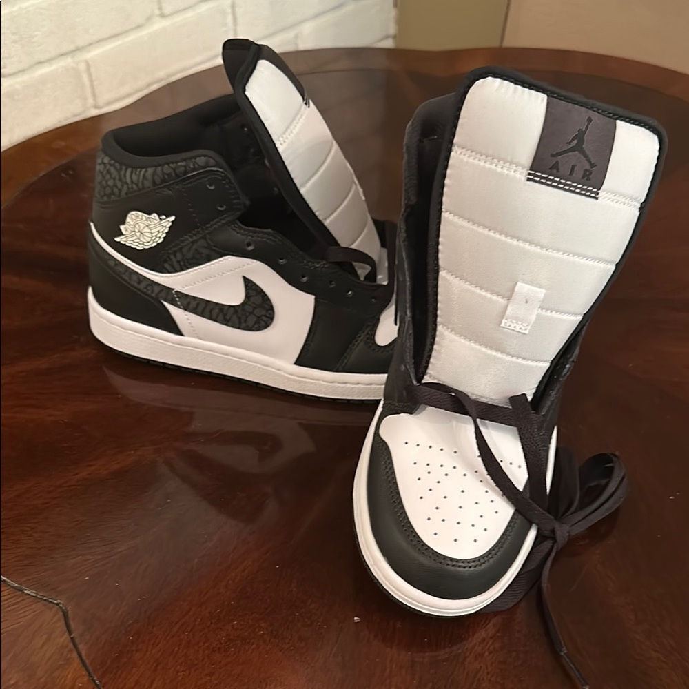BRAND NEW Air Jordan Black and White “Panda Elephant”